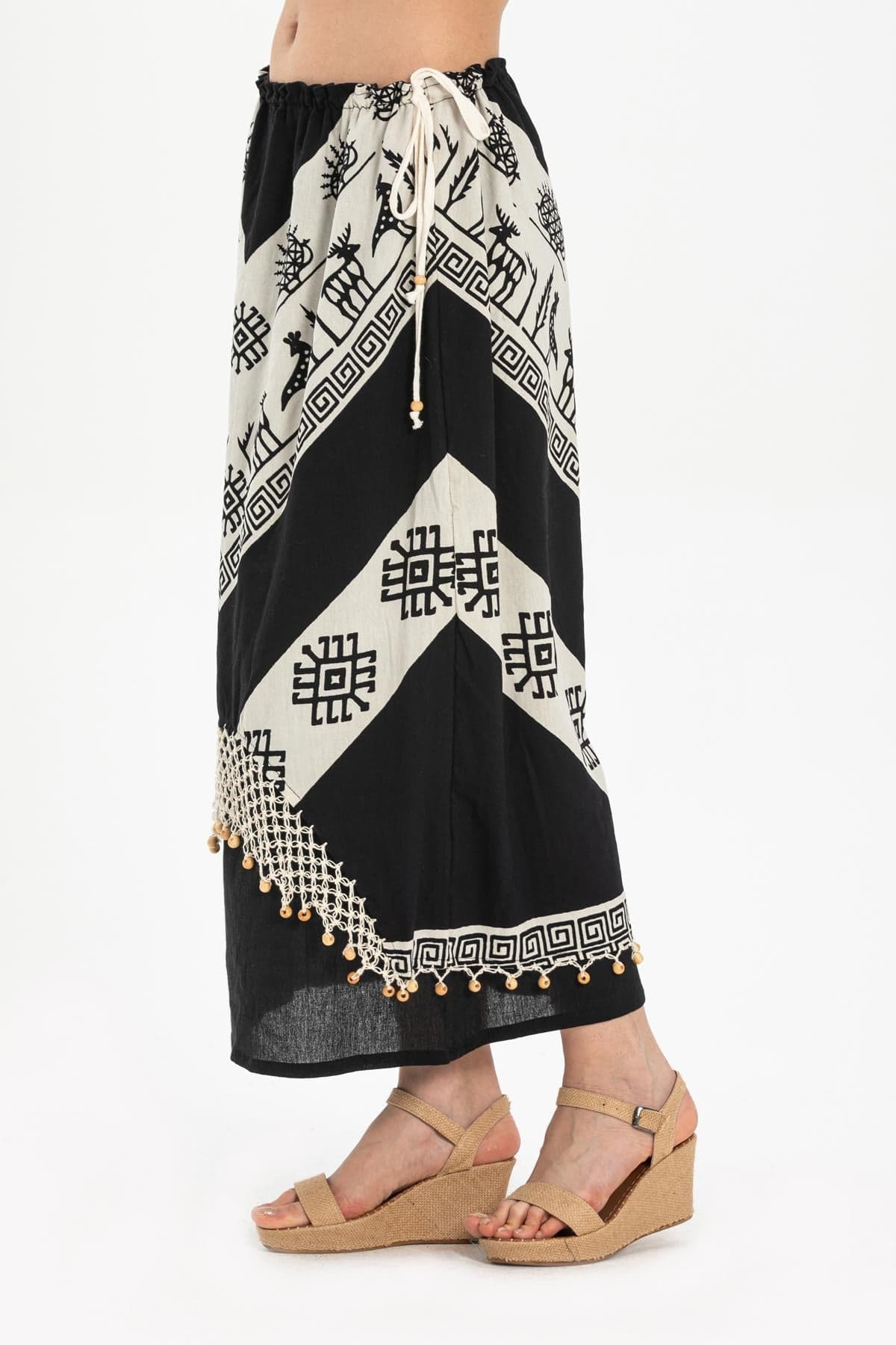 Mesh-Trim Stone Print Skirt, V Pattern