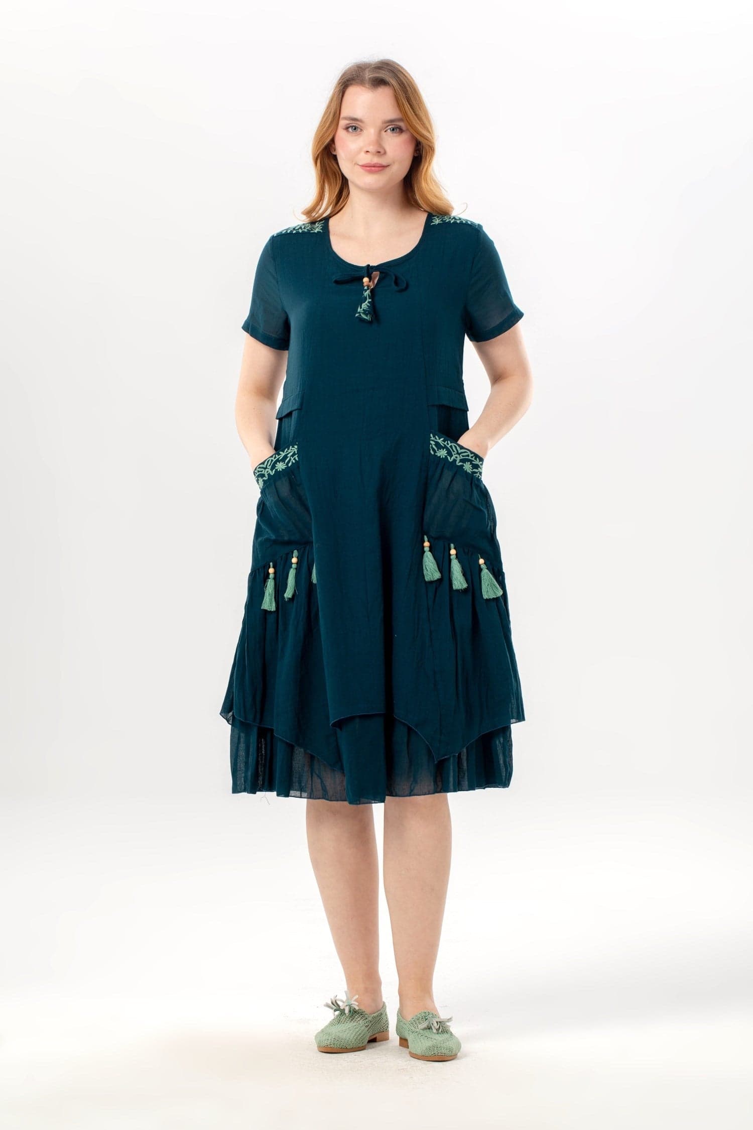 Nil Short Sleeve Dress