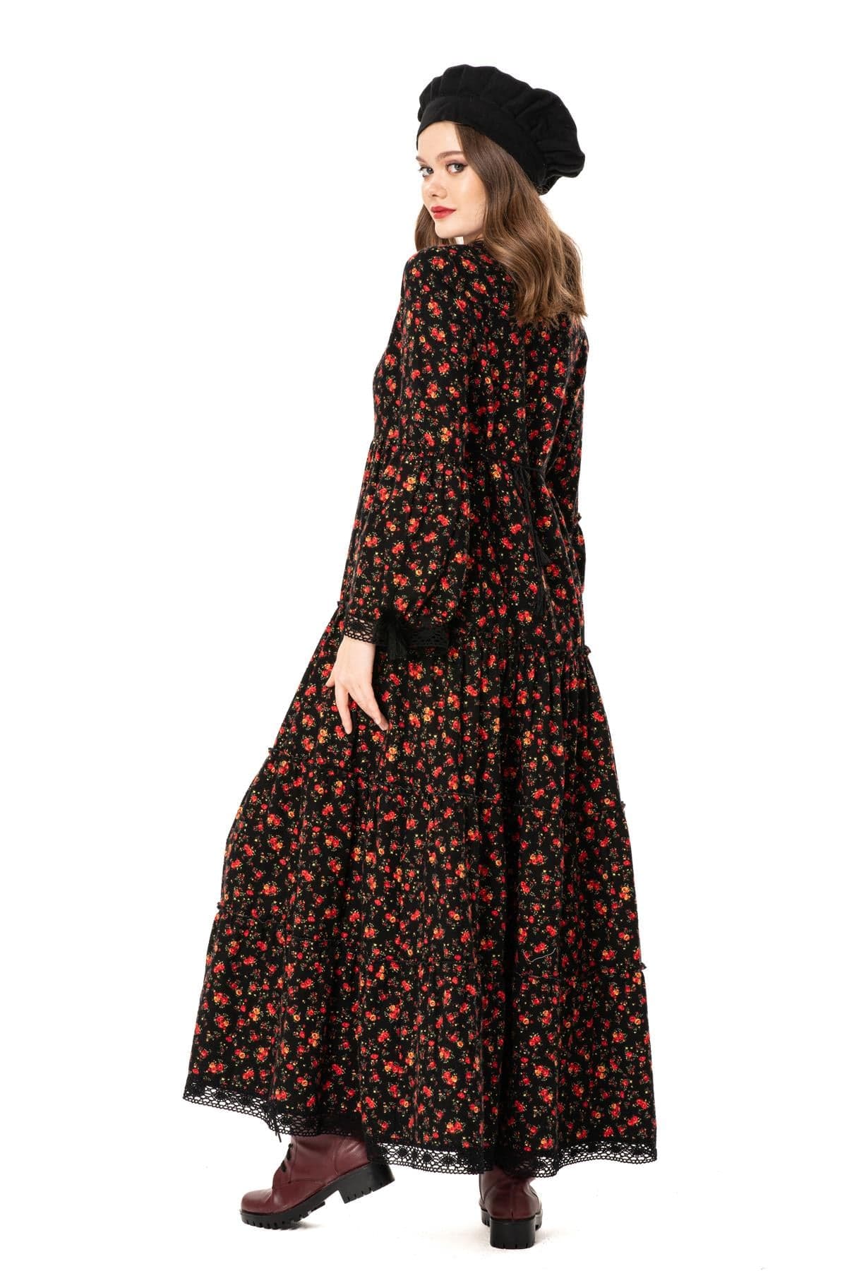 Langes Flanellkleid Seçil, Rosenmuster